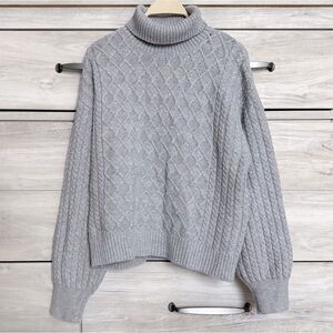 Venini Cable Knit Turtleneck Sweater Light Gray Size Medium